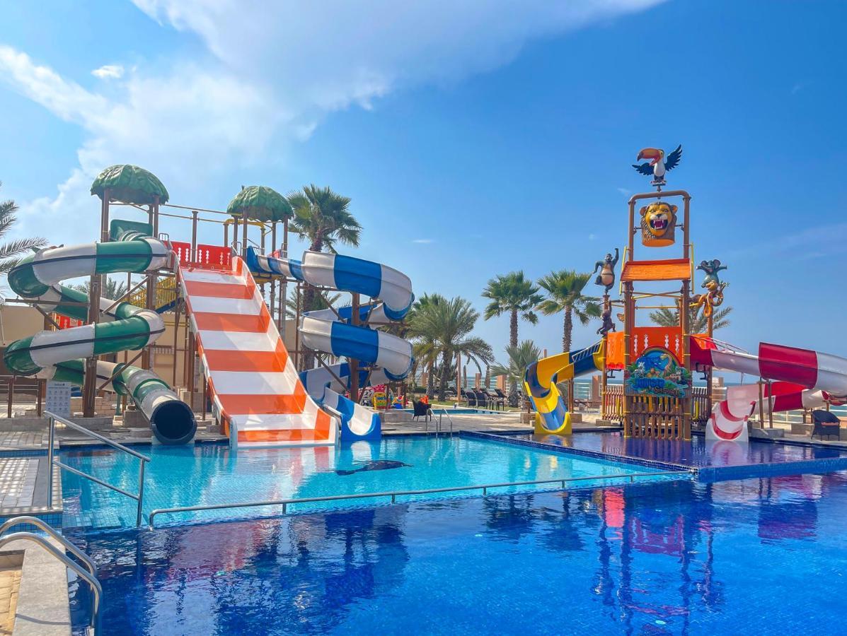 Radisson Blu Hotel & Resort, Suhár Exteriér fotografie Aqua Park
